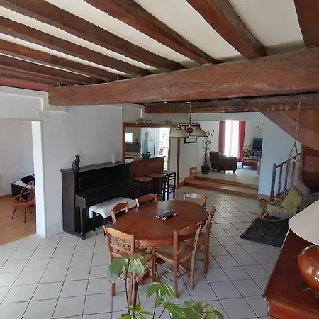 Σπίτι διακοπών Maison Chaleureuse Et De Detente Avec Piscine Et *